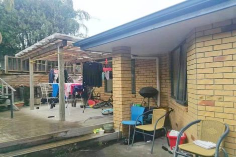 Photo of property in 3 Marbella Crescent, Oteha, Auckland, 0632