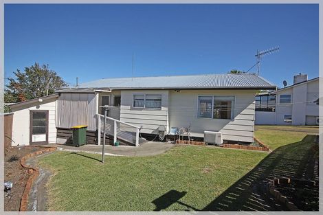 Photo of property in 21a Thynne Street, Foxton, 4814