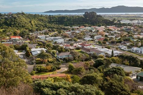 Photo of property in 107 Ruapehu Street, Paraparaumu, 5032