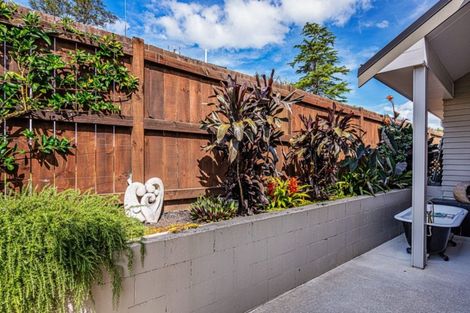 Photo of property in 9 Wharf Road, Albany, Auckland, 0632
