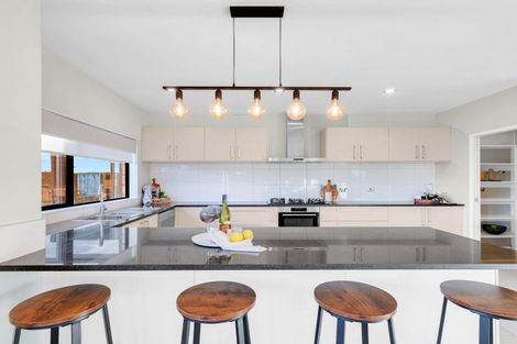 Photo of property in 12 Vantage Place, Flagstaff, Hamilton, 3210