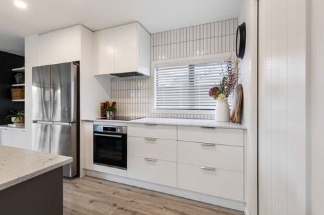 Photo of property in 3b Eltham Road, Blenheim, 7201