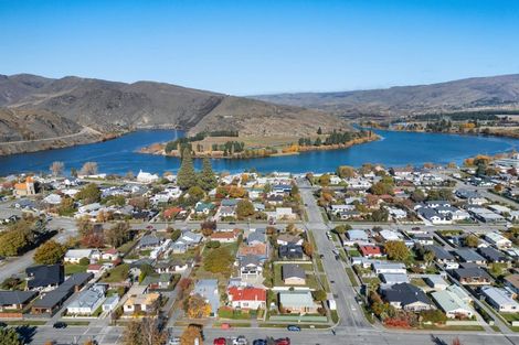 Photo of property in 22 Molyneux Avenue, Cromwell, 9310