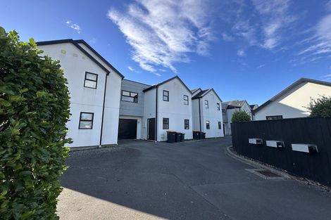 Photo of property in 2/34 John Campbell Crescent, Hillmorton, Christchurch, 8024