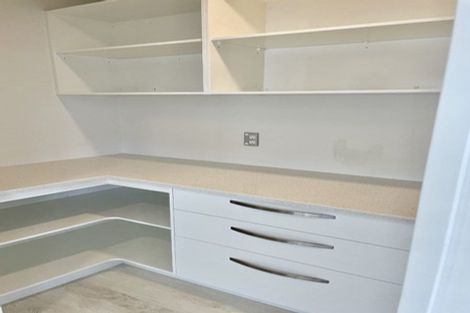 Photo of property in 20 Papa Orchard Drive, Kumeu, 0810