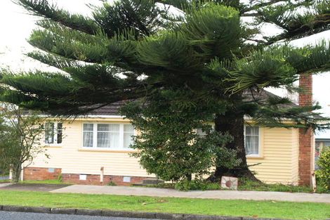 Photo of property in 1/26 Earlsworth Road, Mangere East, Auckland, 2024