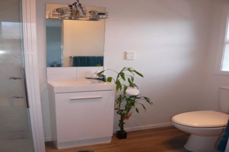 Photo of property in 79u7 Carrington Avenue, Silverdale, Hamilton, 3216