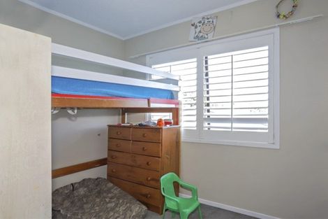 Photo of property in 10a Te Arawa Place, Welcome Bay, Tauranga, 3112