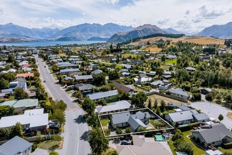 Photo of property in 86 Mount Iron Drive, Wanaka, 9305