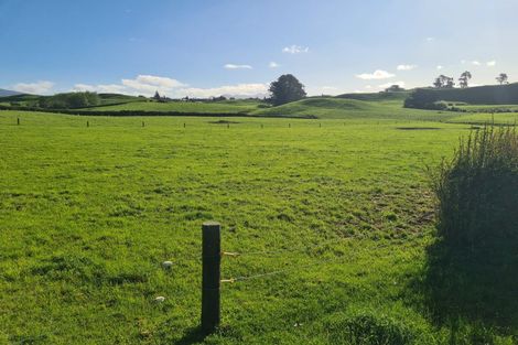 Photo of property in 801 Mangorei Road, Mangorei, New Plymouth, 4371