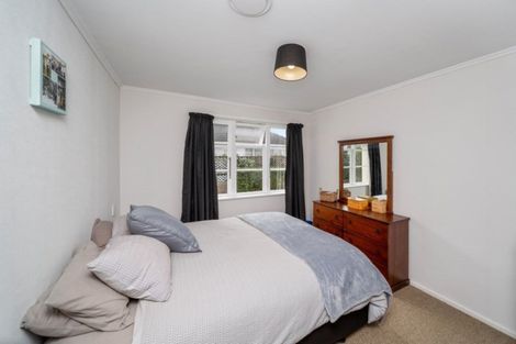 Photo of property in 10 Essex Street, Stratford, 4332