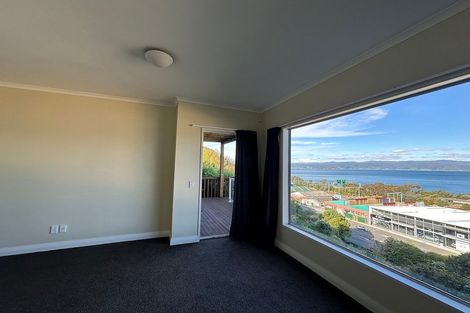 Photo of property in 20 Cameron Street, Kaiwharawhara, Wellington, 6035
