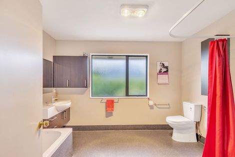 Photo of property in 1 Longfields Road, Brightwater, 7022