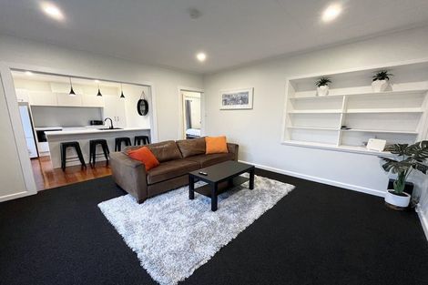 Photo of property in 53 Handyside Street, Tawa, Wellington, 5028