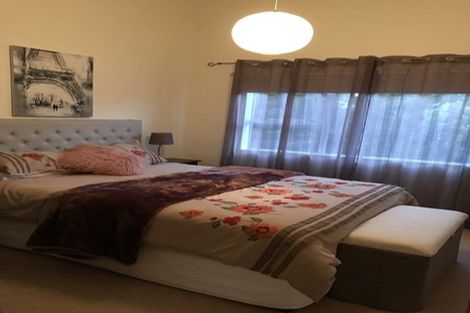 Photo of property in 9 Keel Place, Whitby, Porirua, 5024