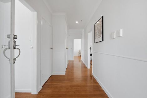 Photo of property in 1/35 Bradbury Road, Botany Downs, Auckland, 2010