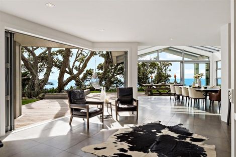 Photo of property in 43 Clifton Road, Hauraki, Auckland, 0622