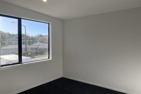 Photo of property in 30 Collins Avenue, Tawa, Wellington, 5028