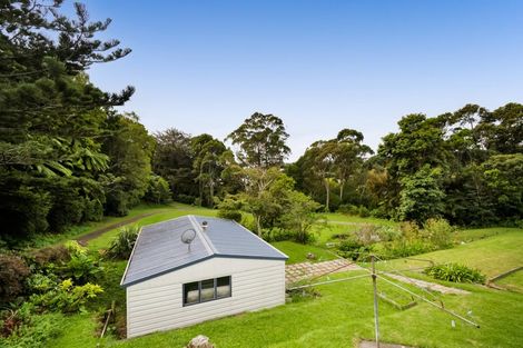 Photo of property in 13 Wiremu Place, Blagdon, New Plymouth, 4310