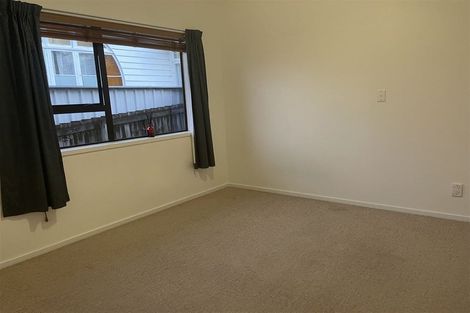 Photo of property in 2/191 Don Buck Road, Massey, Auckland, 0614