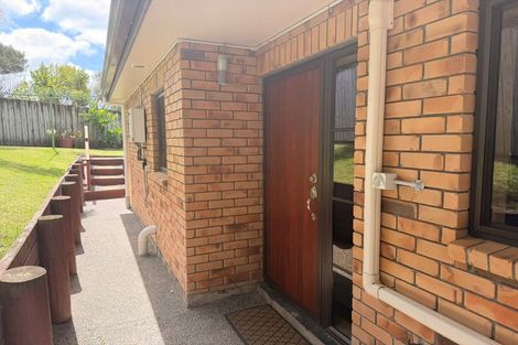 Photo of property in 15 Spoonbill Place, Unsworth Heights, Auckland, 0632