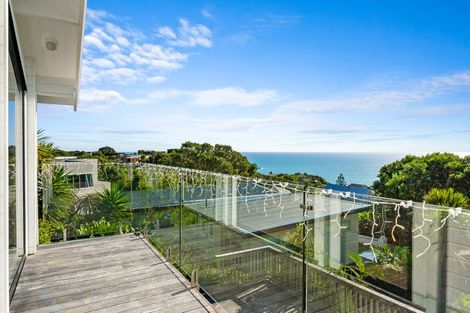 Photo of property in 3 Edwin Mitchelson Road, Muriwai, Waimauku, 0881