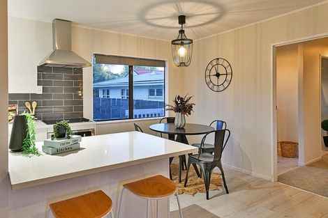 Photo of property in 2/226a Dominion Road, Red Hill, Papakura, 2110