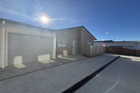 Photo of property in 1/12 The Strand, Wainuiomata, Lower Hutt, 5014