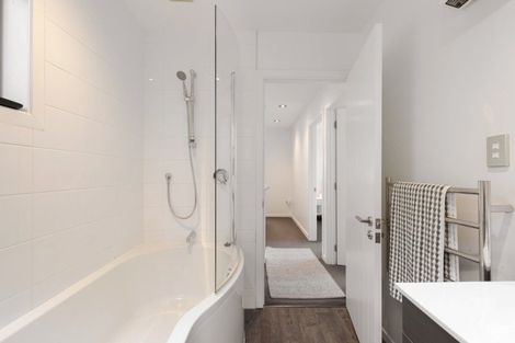 Photo of property in 4b De La Mare Place, Frankton, Queenstown, 9300