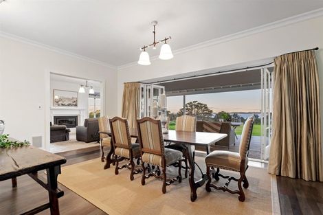 Photo of property in 203 Cape Rodney Road, Leigh, 0985