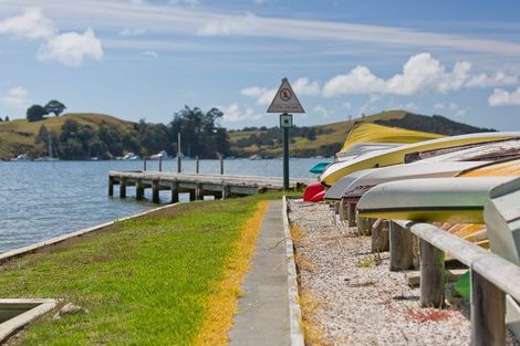 Photo of property in 8 Lysnar Road, Matakana, Warkworth, 0985