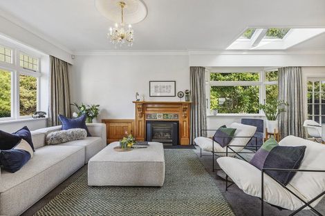 Photo of property in 21 Waikare Street, Karori, Wellington, 6012