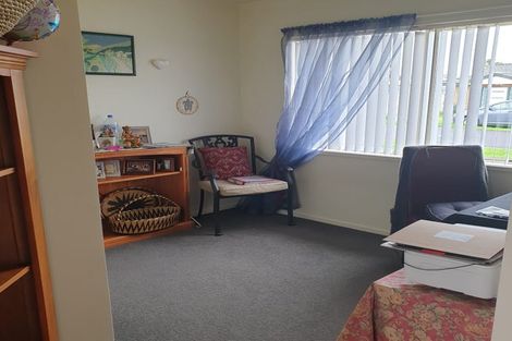 Photo of property in 11/15 O'sullivan Place, Waiuku, 2123
