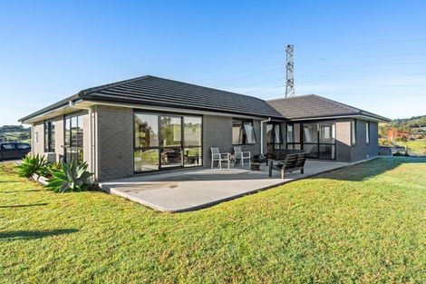 Photo of property in 2 Nihotetea Lane, Maunu, Whangarei, 0110