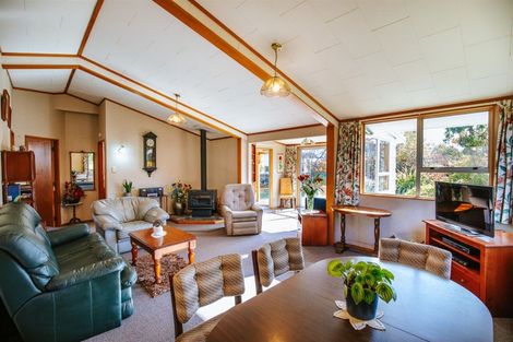 Photo of property in 1 Hunter Crescent, Wanaka, 9305