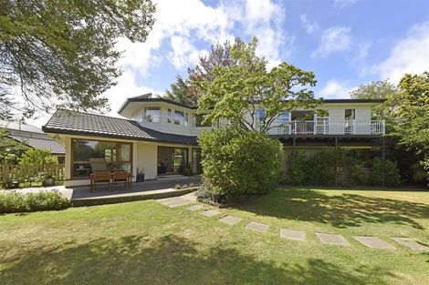 Photo of property in 2 Hadlow Place, Burnside, Christchurch, 8041