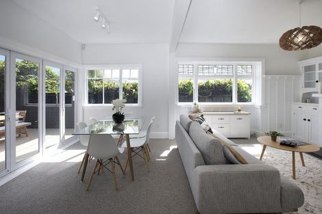 Photo of property in 9 Montrose Street, Sydenham, Christchurch, 8023