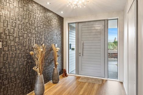 Photo of property in 28 Springwater Avenue, Northwood, Christchurch, 8051