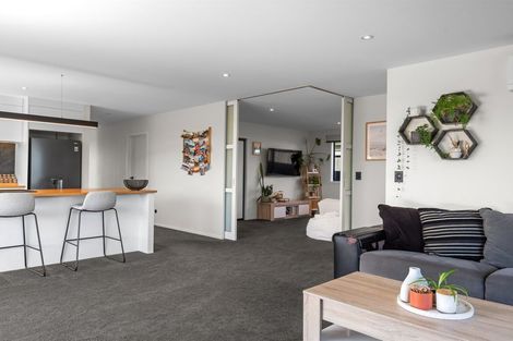 Photo of property in 28 Drayton Street, Richmond, 7020