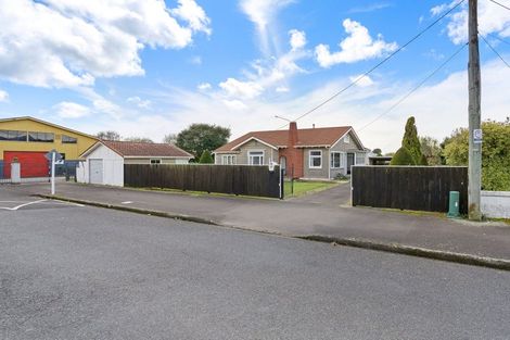 Photo of property in 30 Victoria Street, Levin, 5510