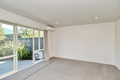Photo of property in 16d Lyndon Street, Riccarton, Christchurch, 8011