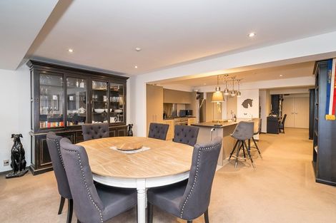 Photo of property in 2/2 Manor Place, Dunedin Central, Dunedin, 9016