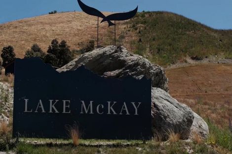 Photo of property in 19 Lake Mckay Drive, Luggate, 9382