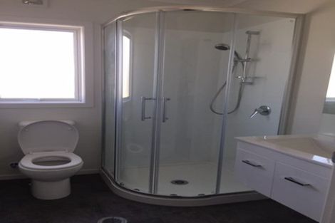 Photo of property in 7u4 Burrows Place, Frankton, Hamilton, 3204
