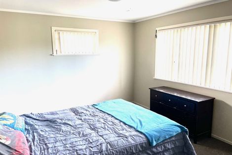 Photo of property in 18 Hunua Road, Papakura, 2110