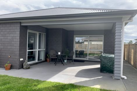 Photo of property in 6a Kirk Street, Waiuku, 2123