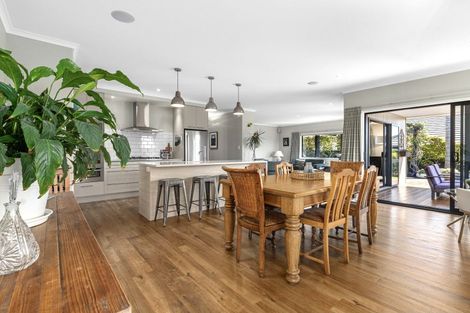 Photo of property in 56 Saint Michaels Avenue, Bethlehem, Tauranga, 3110