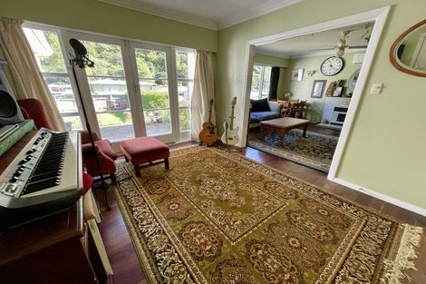 Photo of property in 31 Sunny Grove, Wainuiomata, Lower Hutt, 5014
