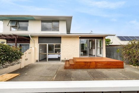 Photo of property in 2/7 Collingwood Street, New Brighton, Christchurch, 8061