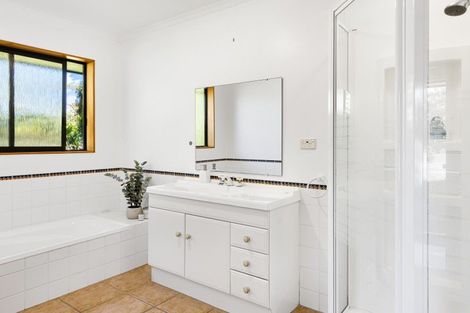 Photo of property in 39 Kew Road, Westport, 7825